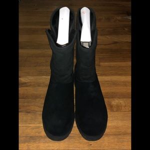 SIZE 12 AMIE UGG BOOTS BLACK